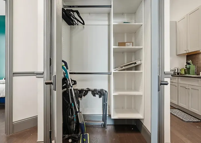Stylish 1br Downtown Apartment, Nfl Draft *