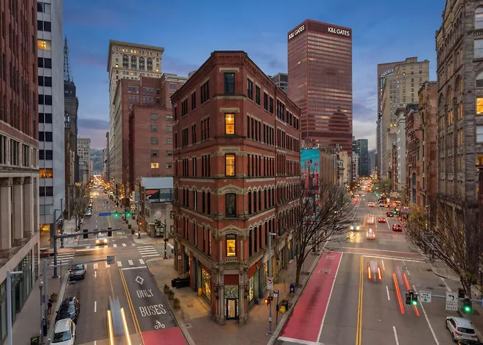 Stylish 1br Downtown Apartment, Nfl Draft * Pittsburgh